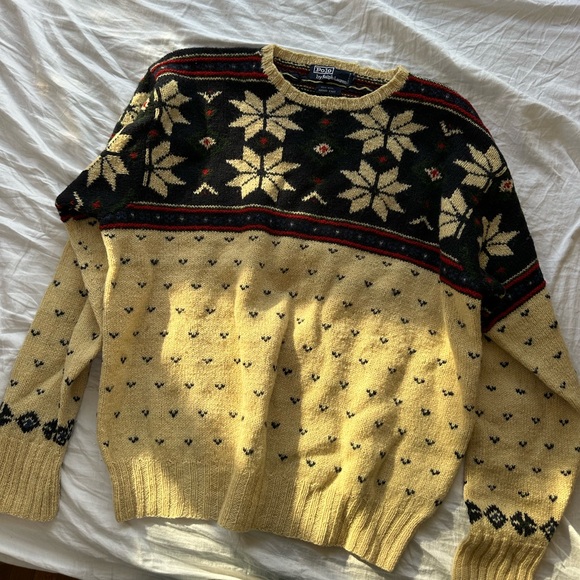Men’s Polo Ralph Lauren Vintage Hand-Knit Sweater in Size L